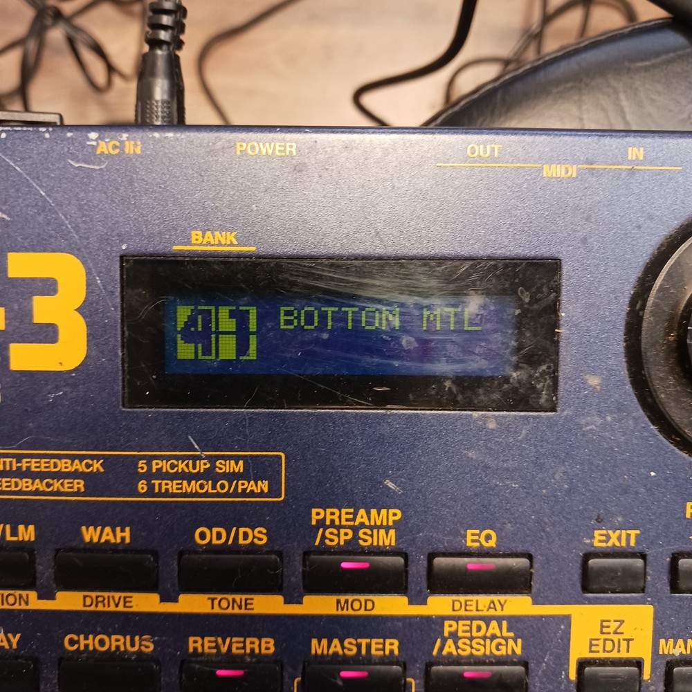 BOSS GT-3 Guitar Multi Effects Pedal Processor