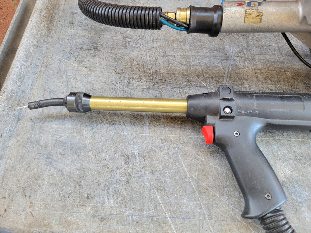 AVDEL 07531 HYDRO-PNEUMATIC POWER TOOL W/ GUN