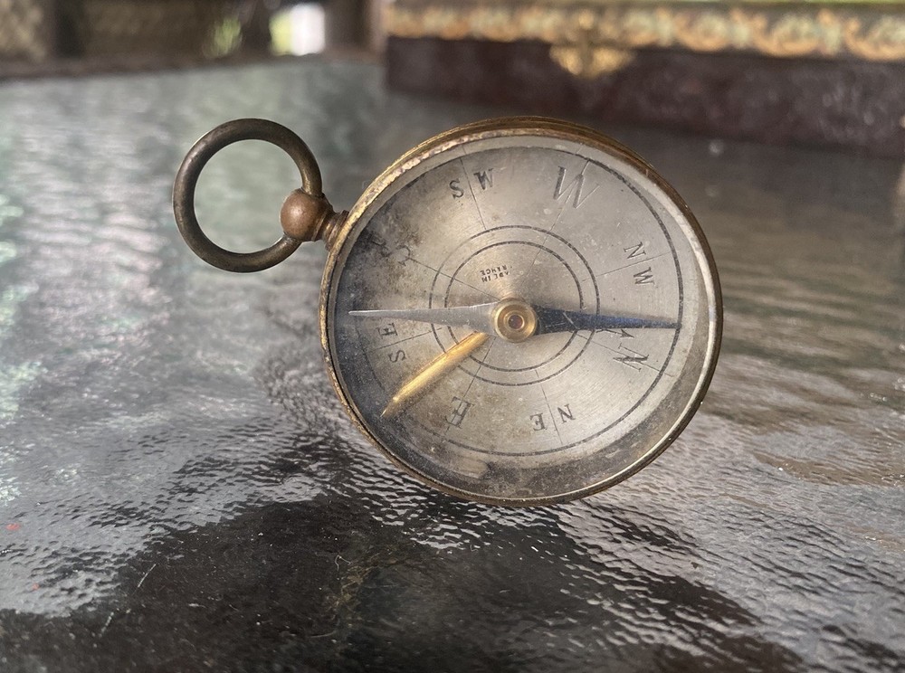 Antique Brass Pocket Compass | Locking Needle | Silver Directional Points