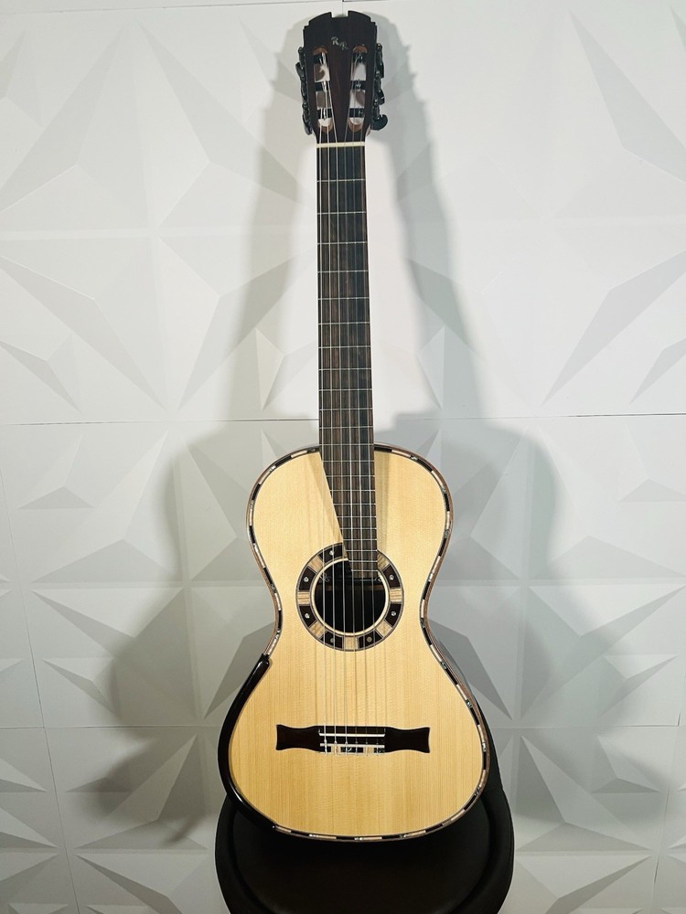 R Rodriguez Romantic Classical guitar