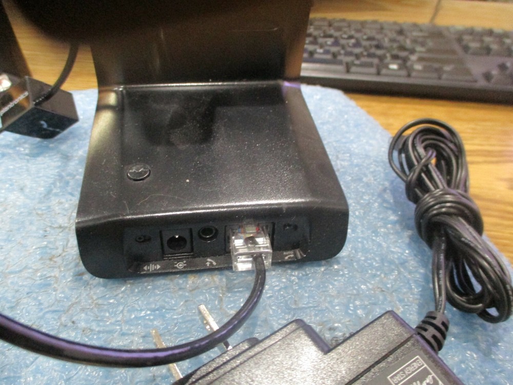 Plantronics Model: C053 Charging Base (Only) with AC Adapter