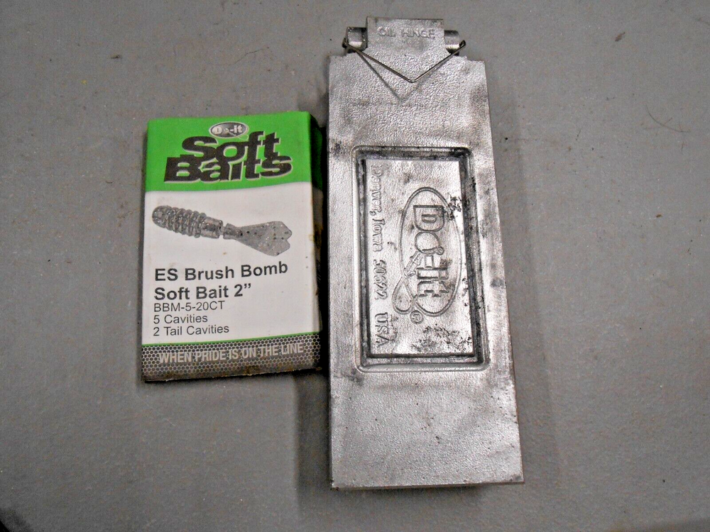 96028 Do-It Brush Bomb 2" Soft Bait Mold