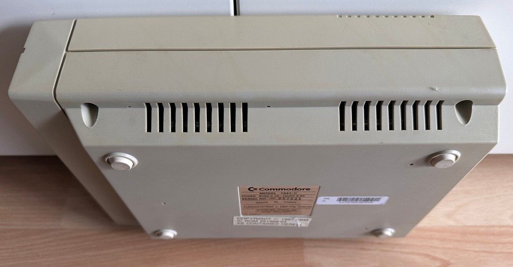 Commodore 1541-II Disk Drive for C64 Tested, Defect #05 26