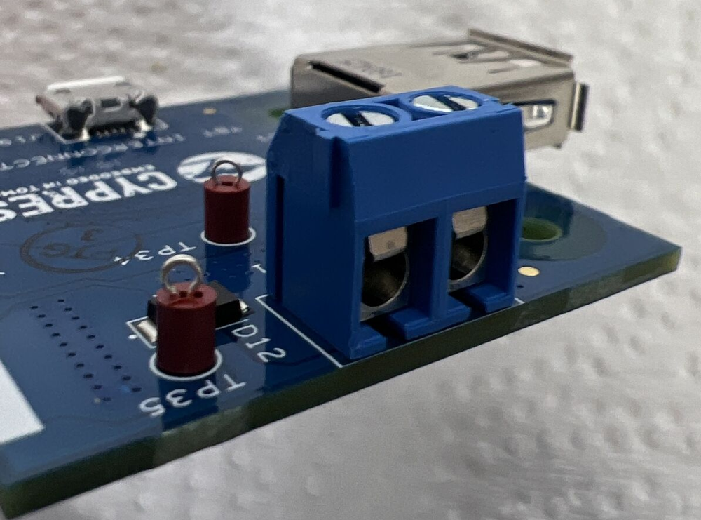 1PC Cypress TBT INTERCONNECT REV0