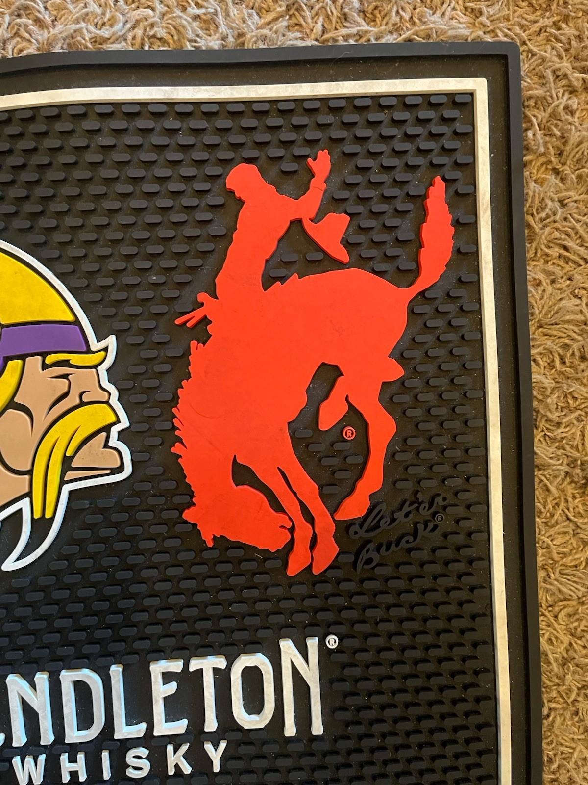 Minnesota Vikings Pendleton Whiskey Bar Spill Mat Rubber Let Er Buck Football MN