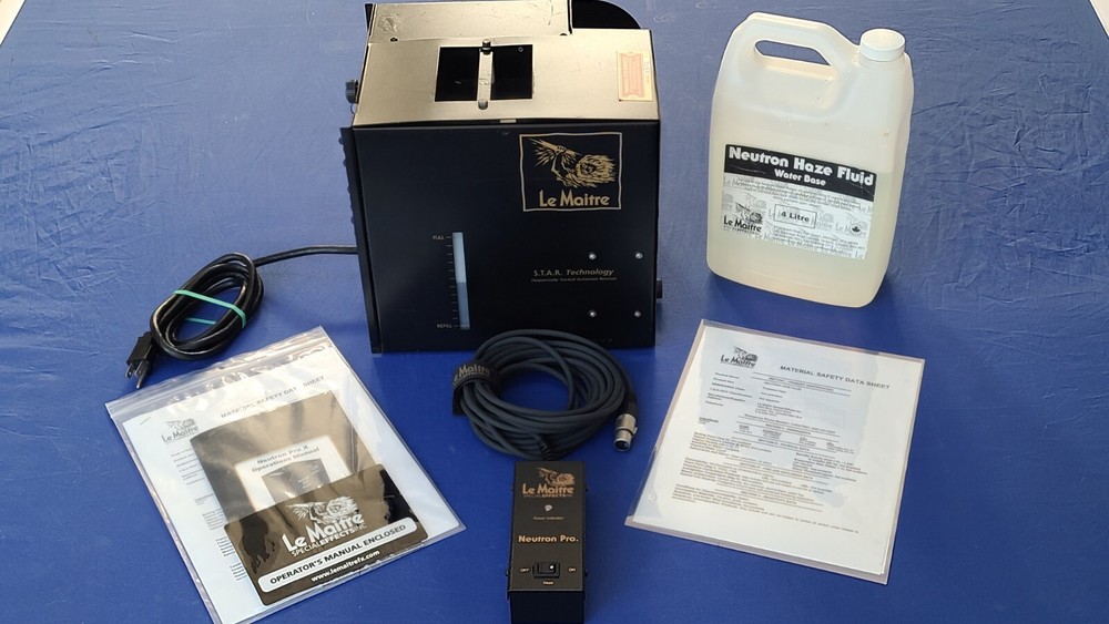 LeMaitre Neutron Pro X Hazer – All original components, Extra Fluid, Case- READ
