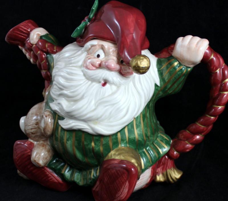 Fitz and Floyd Old World Elf Teapot with Lid SOME TINY CHIPS NO CRACKS