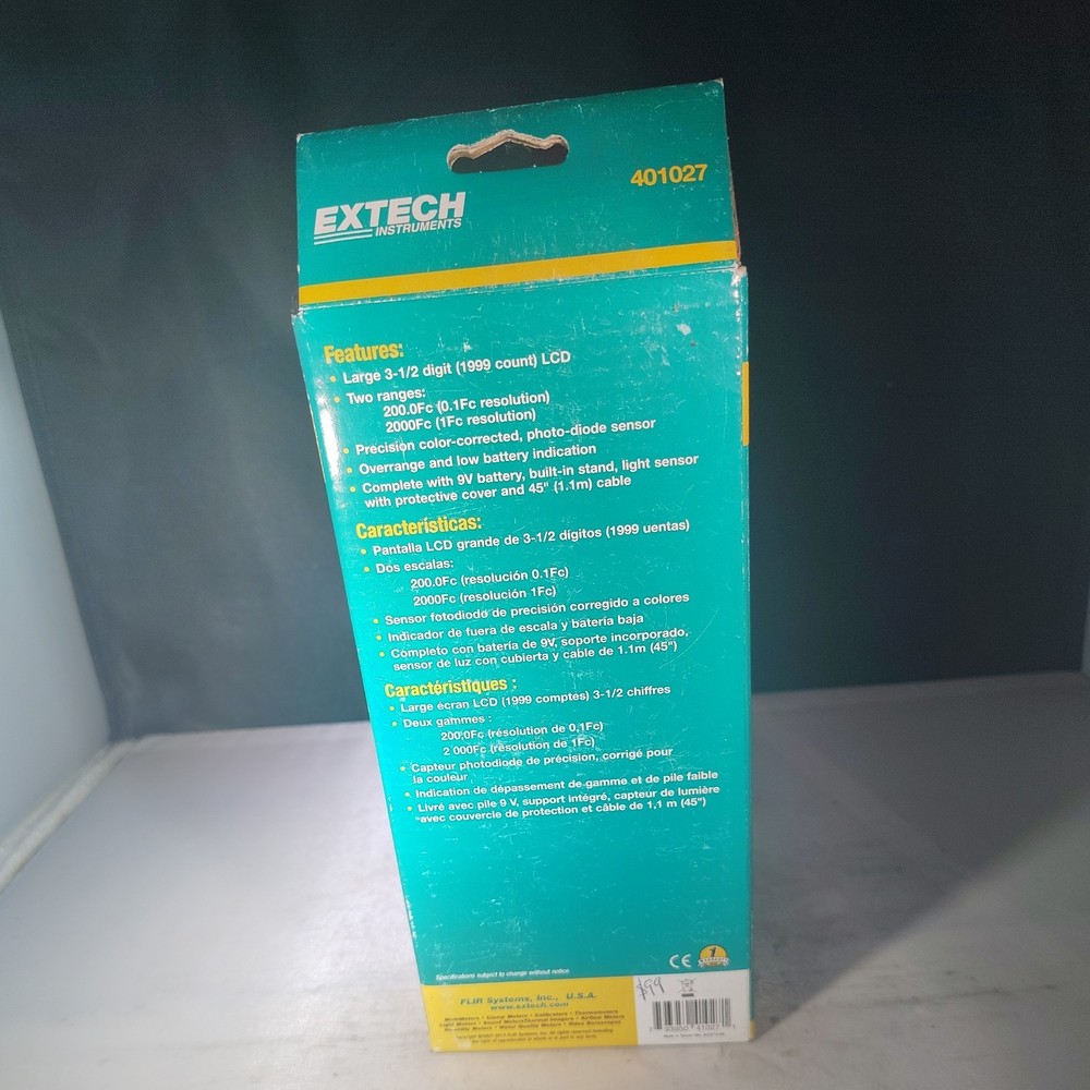 EXTECH FOOT CANDLE DIGITAL LIGHT METER Two Range 200FC/2000FC Model 401027 New