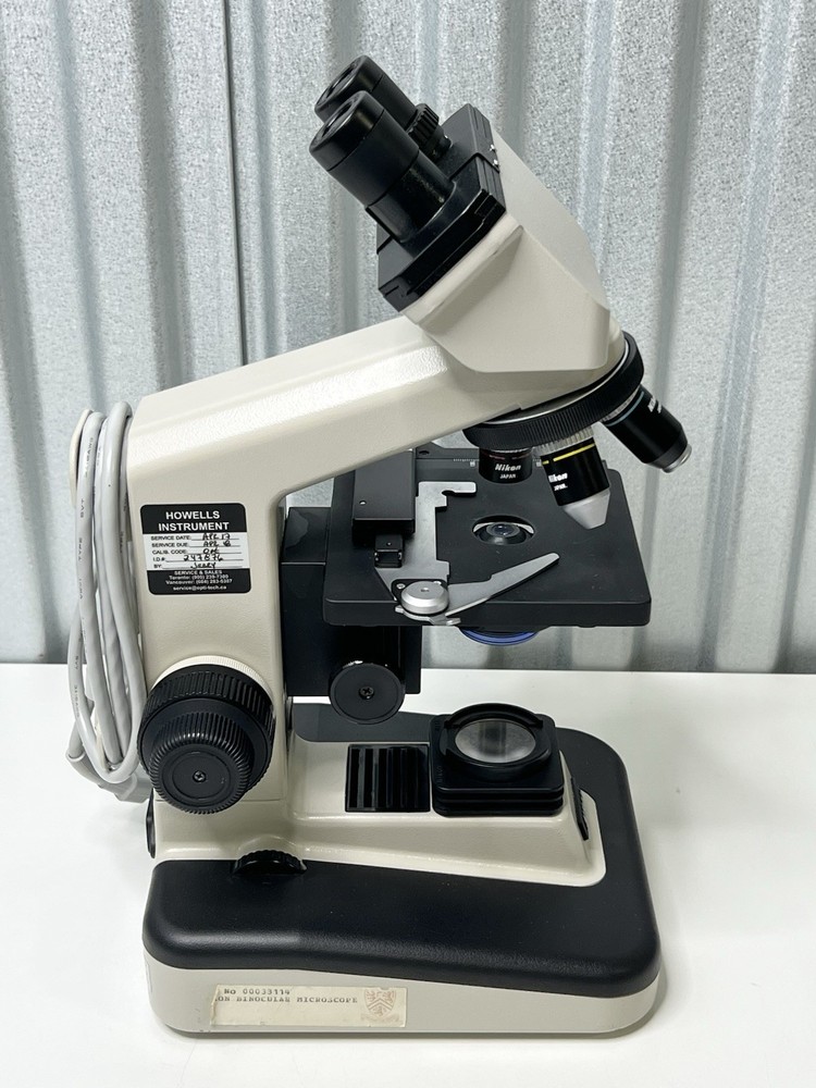 Nikon Alphaphot YS2-H Binocular Microscope with 3 Objectives & Eyepieces 33114