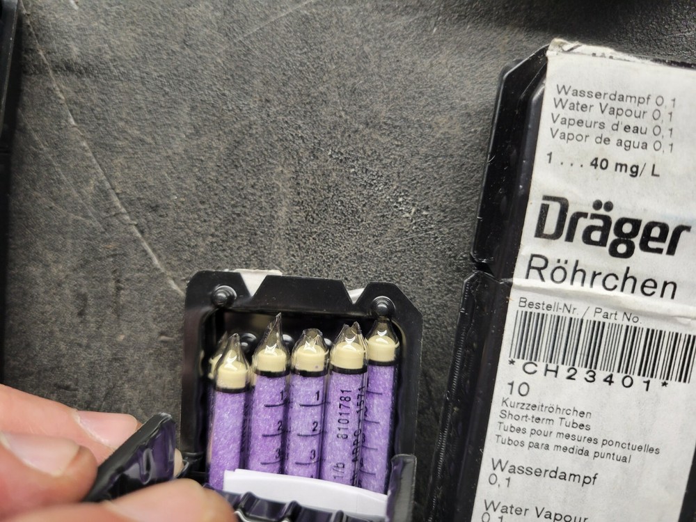 Drager Acurro Bellows Pump w/ Tubes