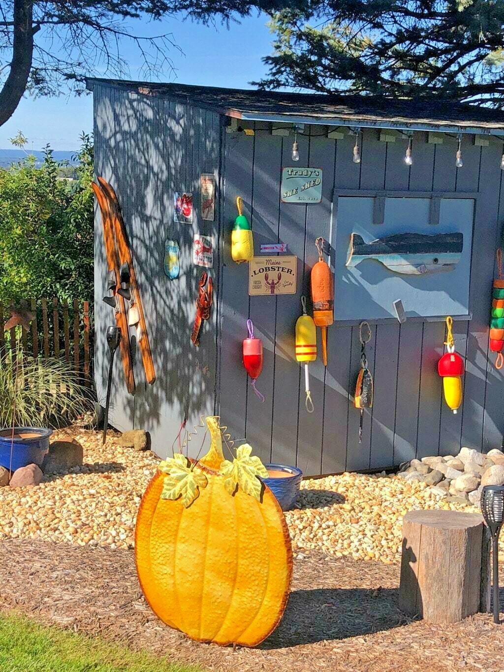 FREE SHIP 205 Maine Lobster BUOY nautical pot bouy float shore crab Lake CAPE