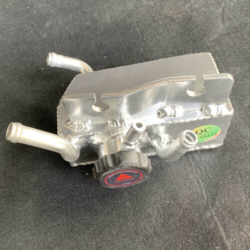 Aluminum Coolant Expansion Tank For Subaru 2008-2014 WRX 2005-2009 Legacy GT