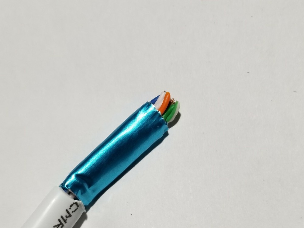 Commscope CS24R Cat5E F/UTP Shielded Network Ethernet Cable Riser White /100ft