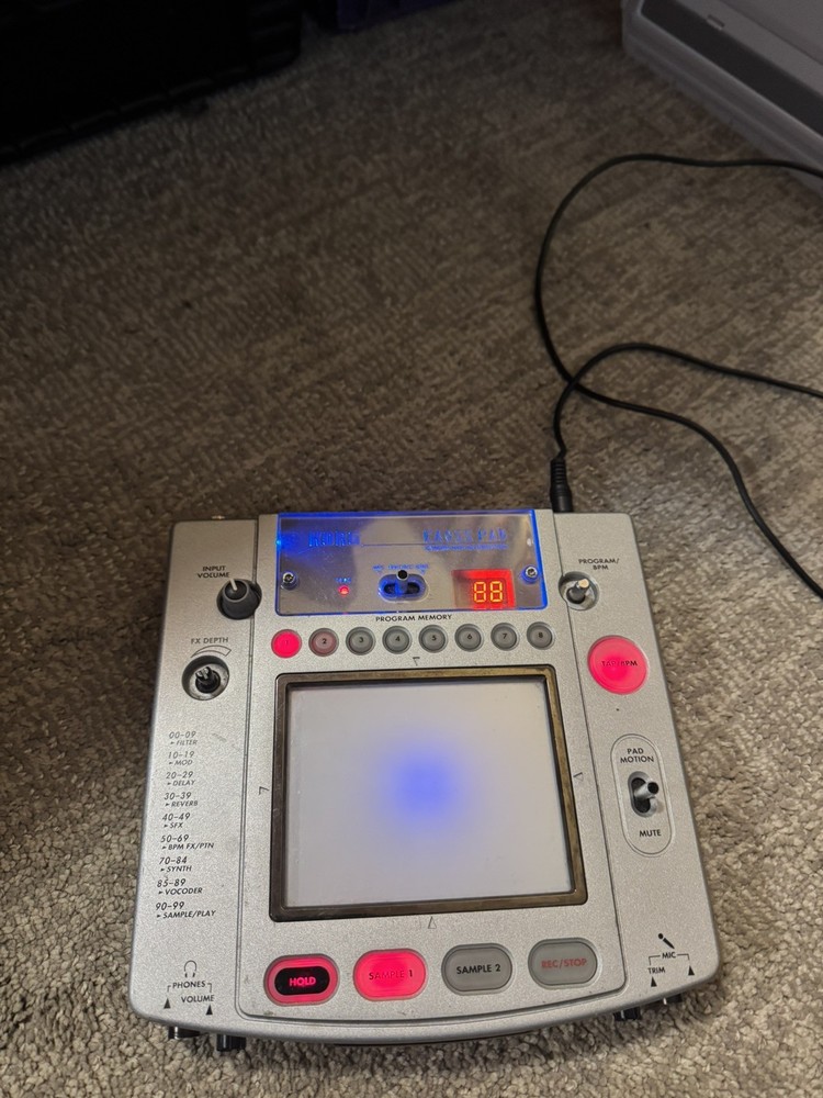 KORG KAOSS PAD KP-2 DJ Sampler Processor Effector from missing knobs