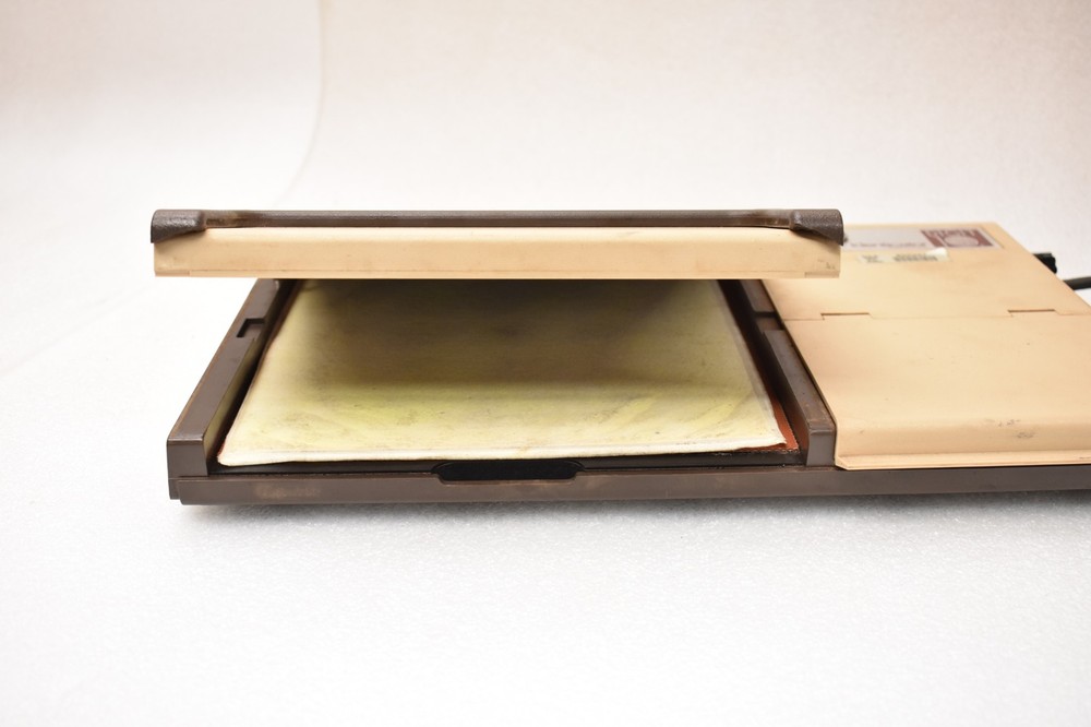 Identicator Corporation LE-10 Digit 10 Inkless Fingerprint System