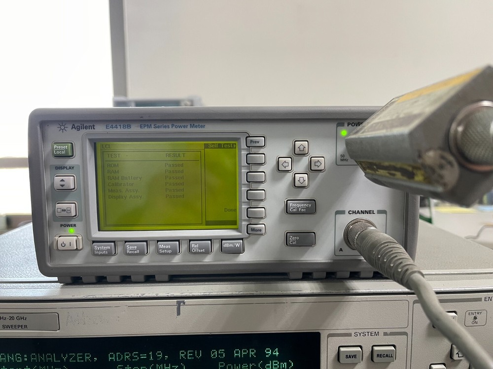 Agilent E4418B EPM Series Single-Channel Power Meter _ GB39513134