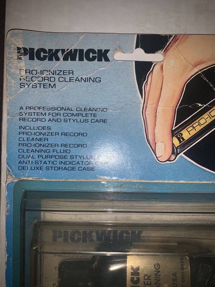 Pickwick Pro-Ionizer Record Cleaning System In Storage Case