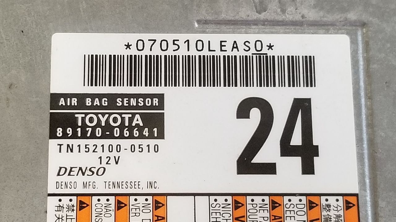 18-19 TOYOTA CAMRY OEM BAG SRS RESTRAINT CONTROL MODULE 8917006641