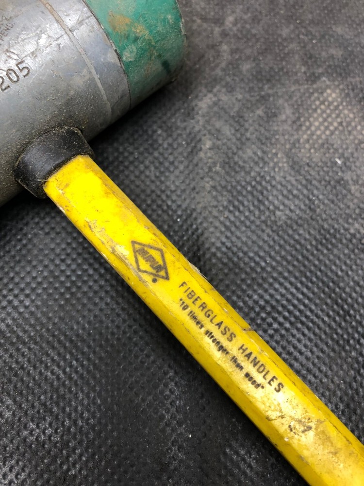NUPLA SP 205 FACE HAMMER WITH 2" TIPS