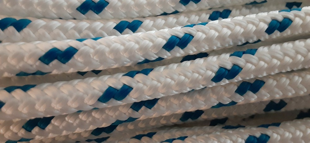 5/16 x 150 ft. Double Braid-Yacht Braid polyester rope hank. White/Blue