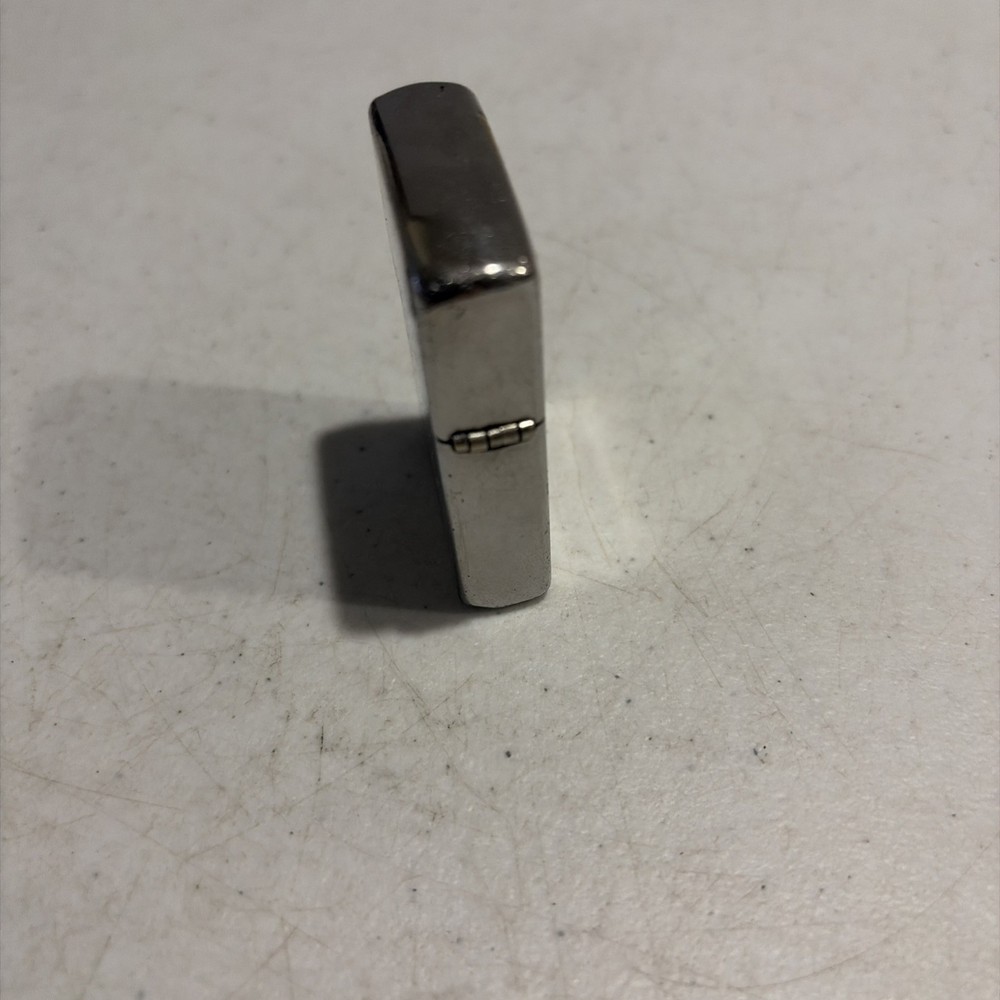Zippo Harley-Davidson Logo Brushed Chrome Lighter