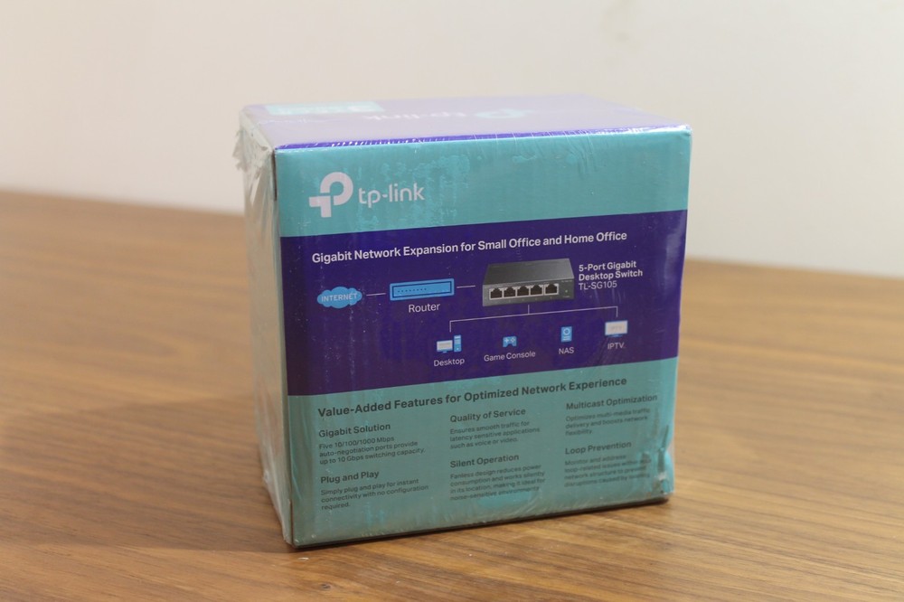 TP-LINK Technologies TP-Link (TL-SG105(UN)) 5-Port Switch