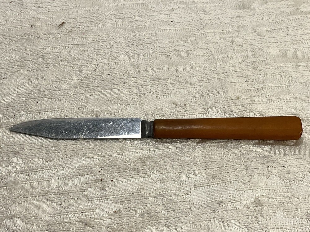 Vintage Butterscotch Bakelite Handled Knife SS Flatware Tested --6381