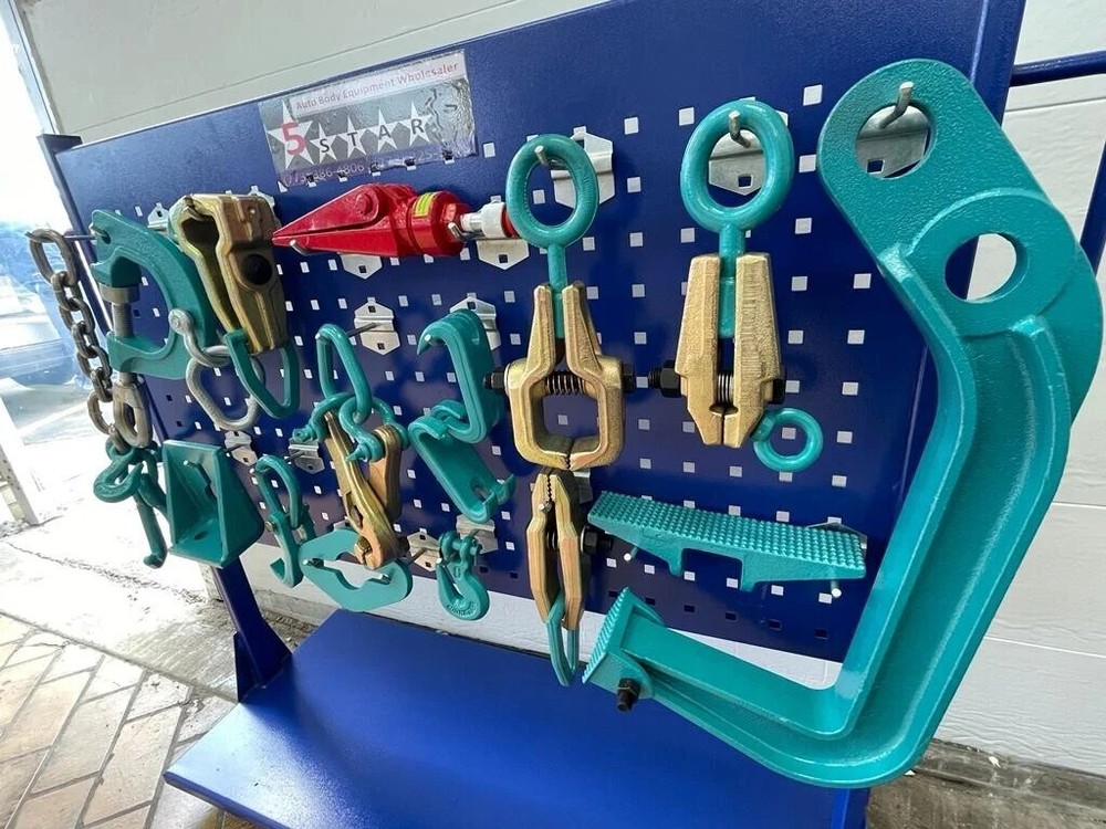 SET#88-17 PIECE AUTO BODY FRAME MACHINE TOOL AND CLAMP SET