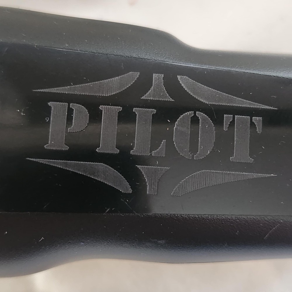 WAHL Professional Pilot Clipper. Compact.Includes 5 Guards