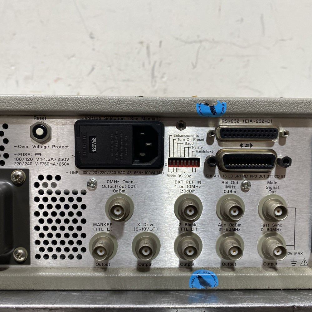 HP 3325B HP Synthesizer Function Generator