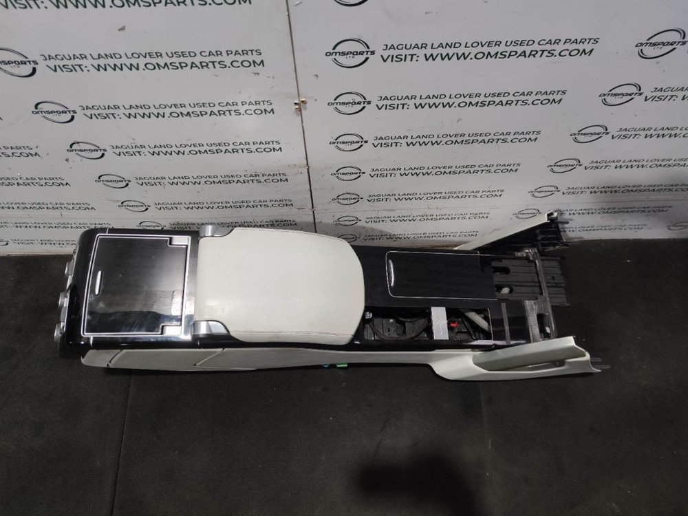 RANGE ROVER VOGUE L405 CENTRE CONSOLE WITH ARM REST