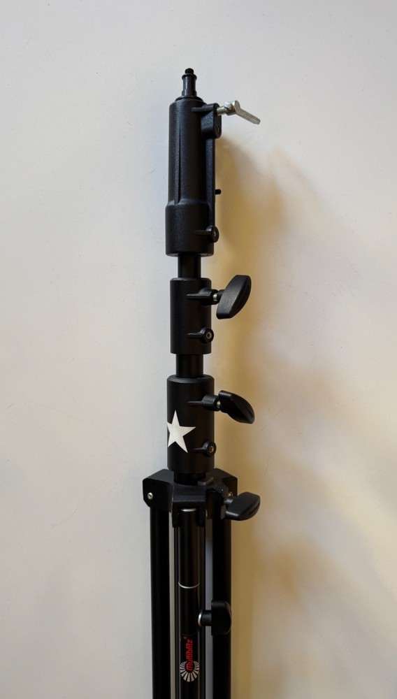Multiblitz by Manfrotto Studio Light Stand, Leveling Leg, Black - 48" Collapsed