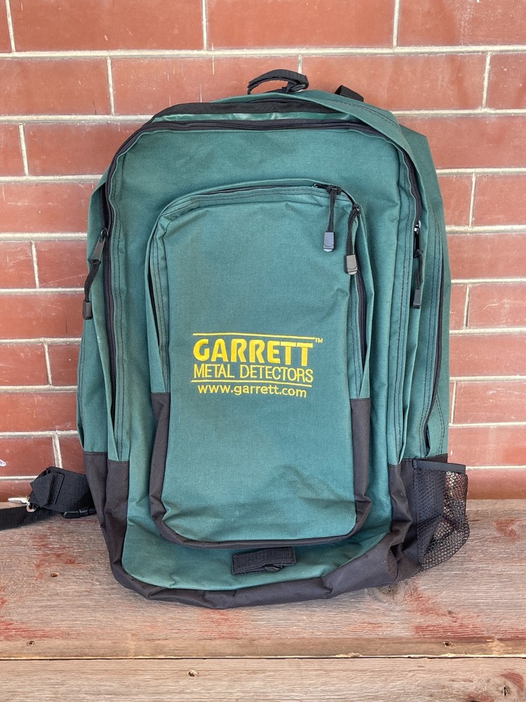 Garrett All-Purpose Padded Backpack Yellow Embroidered Logo & Adjustable Straps