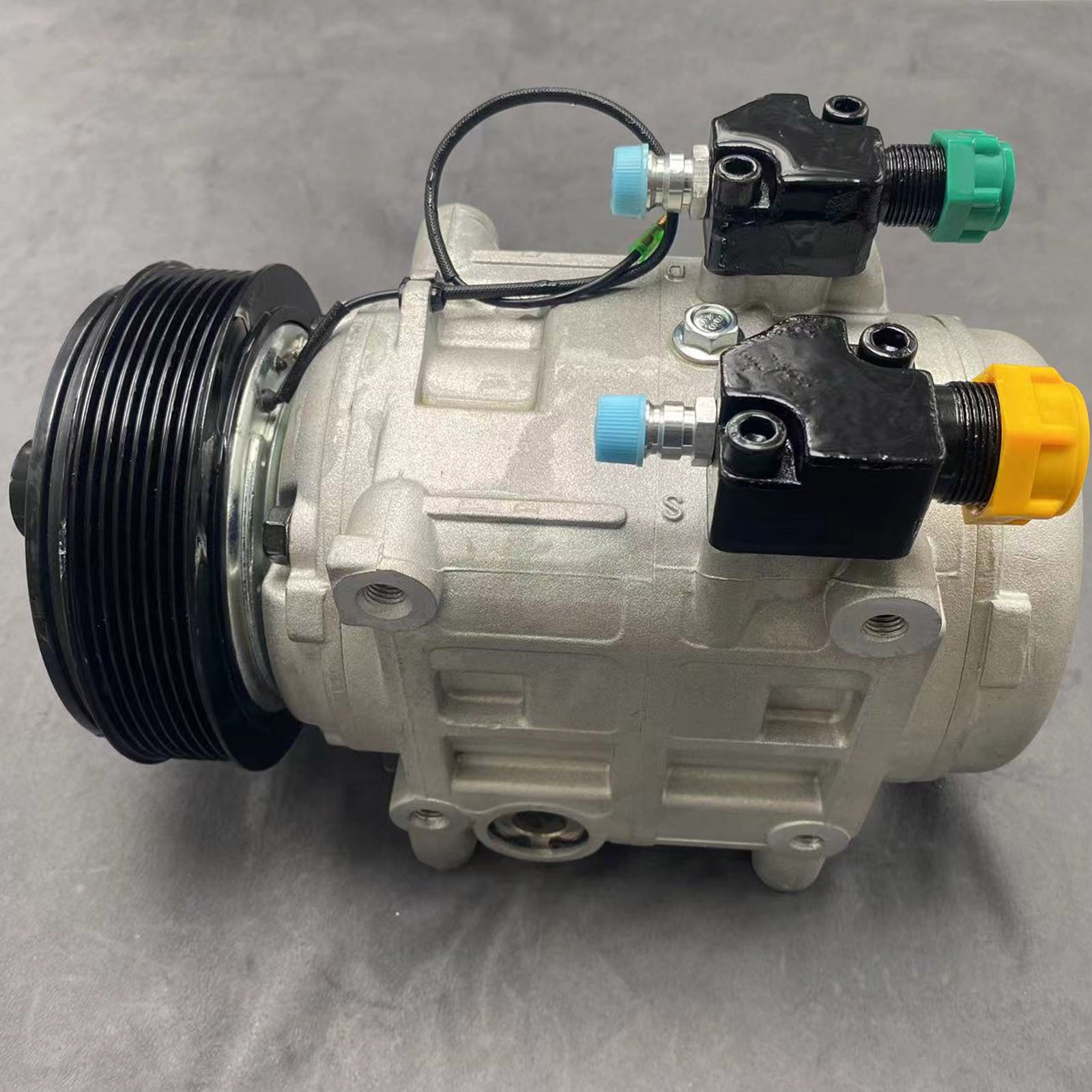 A/C Compressor RD-5-12528-0P / QP31-1213 / QP31-1750 8 groove 5899 for TCCI