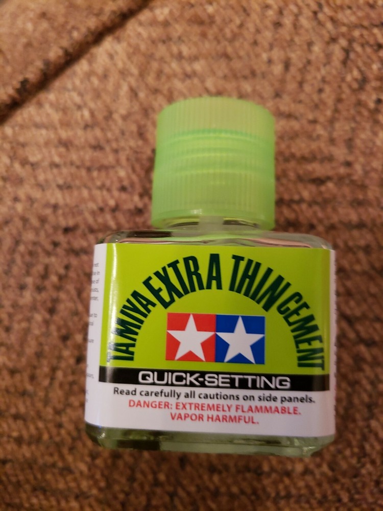 Tamiya Extra Thin Cement QUICK-SETTING