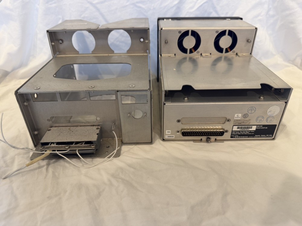 011-01271-00 Garmin GMX 200 Multi-Function Display with Tray