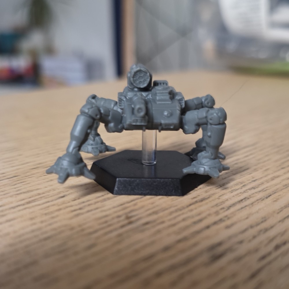 Battletech Scorpion Unpainted Miniature Gray Plastic Hex Base