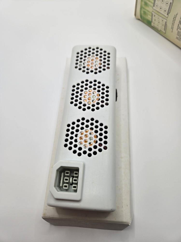 Cooling Device For Xbox 360 White - NEW OPEN BOX