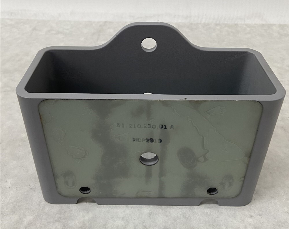 Meyer Sound MHB-CAL Single Point Hanging Bracket for Column Array Loudspeakers