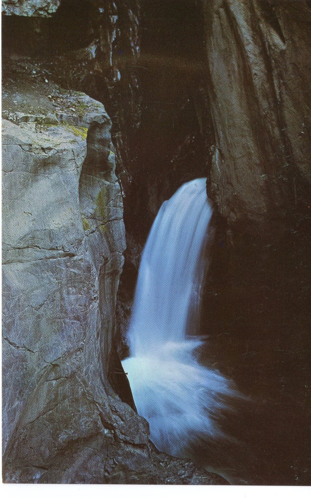 BOX CANYON FALLS,L CO - PC3704