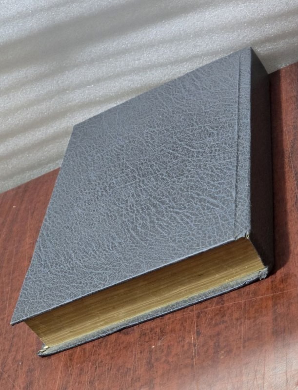 1983 Holy Quran Arabic Text Koran القرآن الكريم المصحف