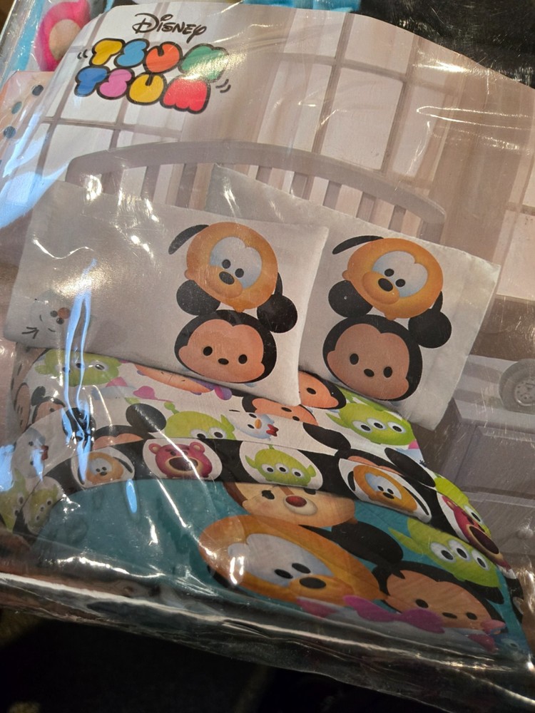 Disney character Tsum Tsum microfiber twin reversible comforter