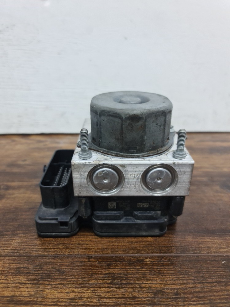 RENAULT CLIO 2013 MK4 ABS PUMP CONTROL MODULE 476608644R