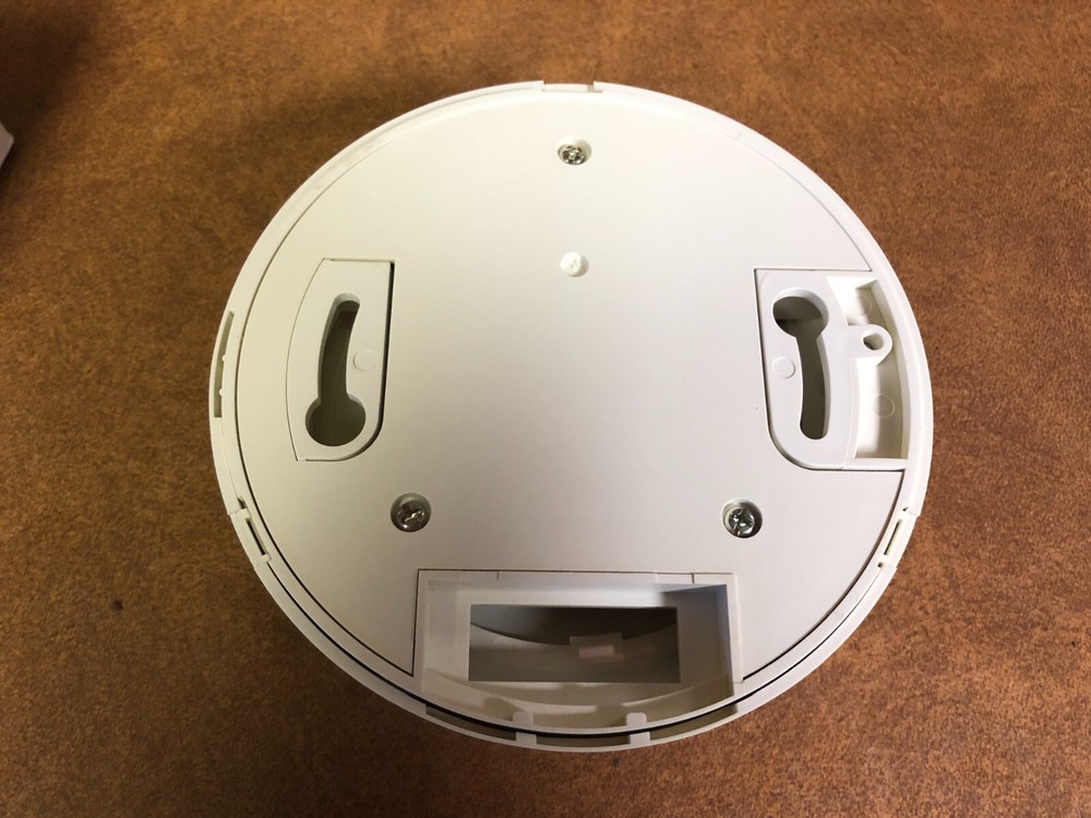 Bosch DS937 Motion Sensor Low Profile Ceiling Mounts PIR Detector