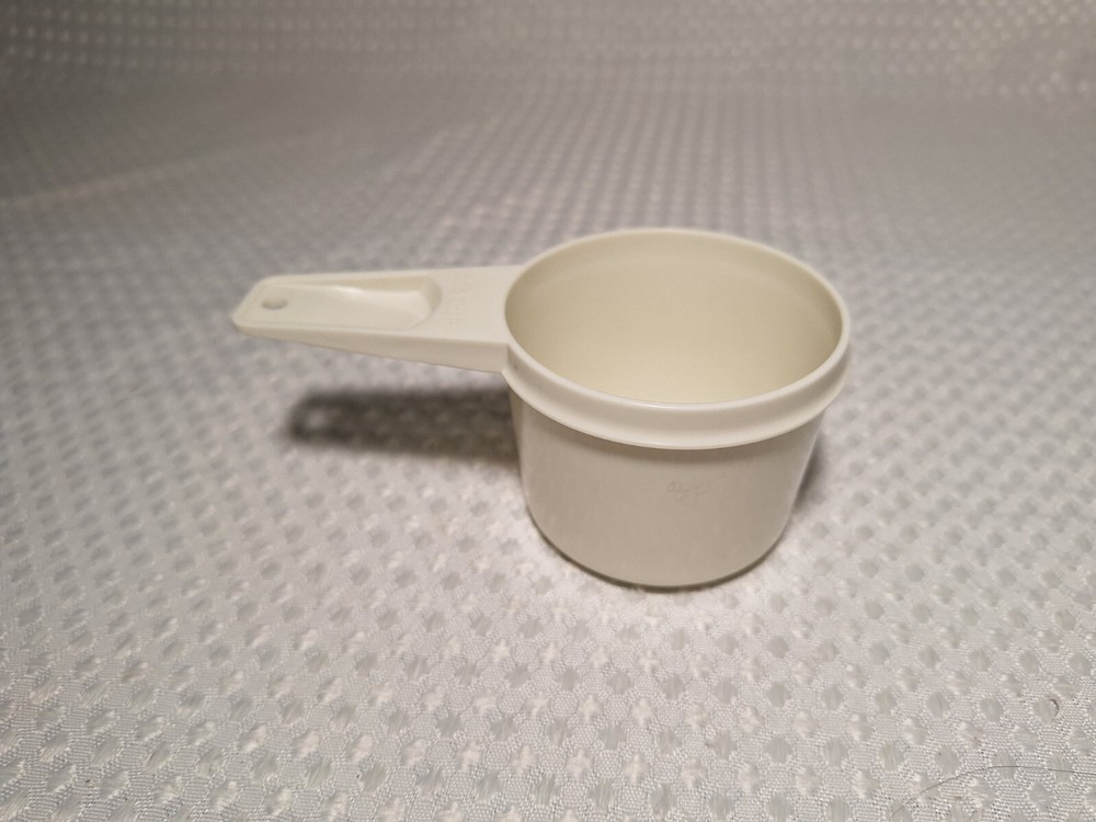Tupperware Measuring 2/3 Cup Replacement White #763 Kitchen Gadget