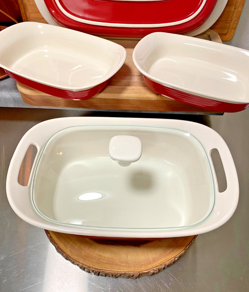 Red CorningWare Etch Casserole Baking Dishes Set EUC