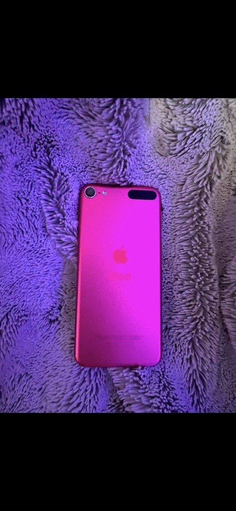 Pink Apple Ipod