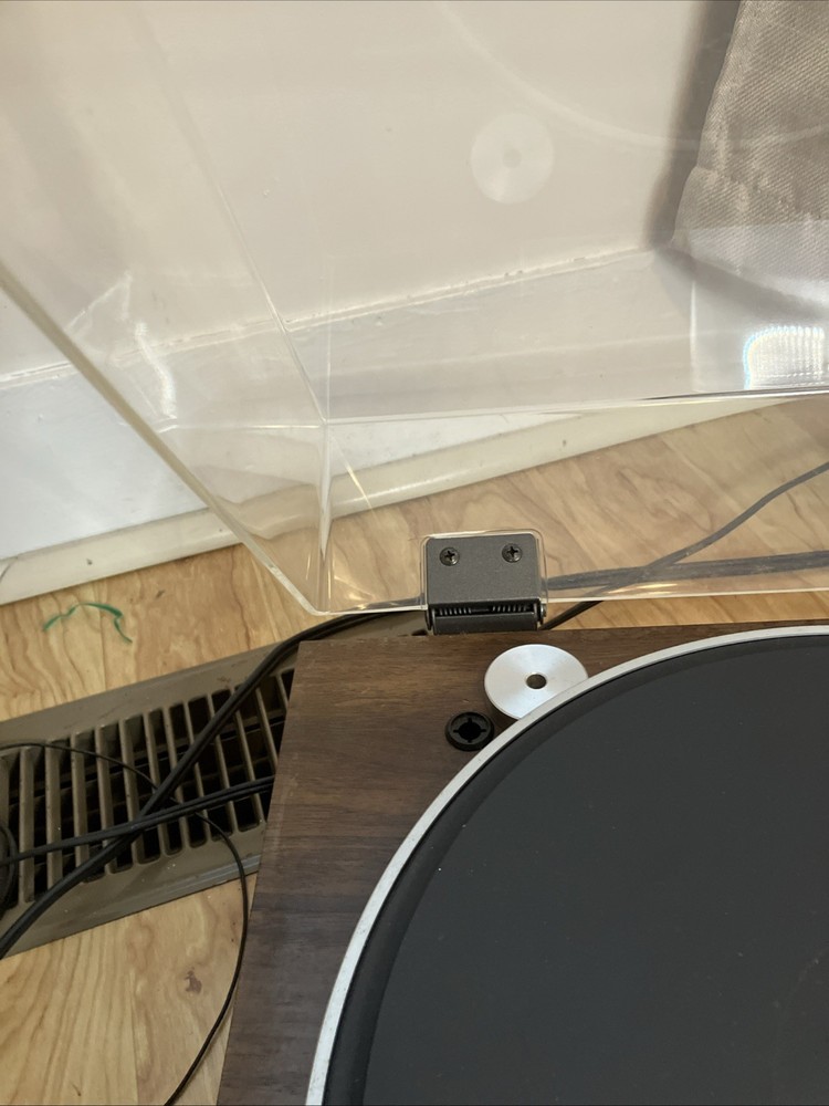 PIONEER PL-570 TURNTABLE