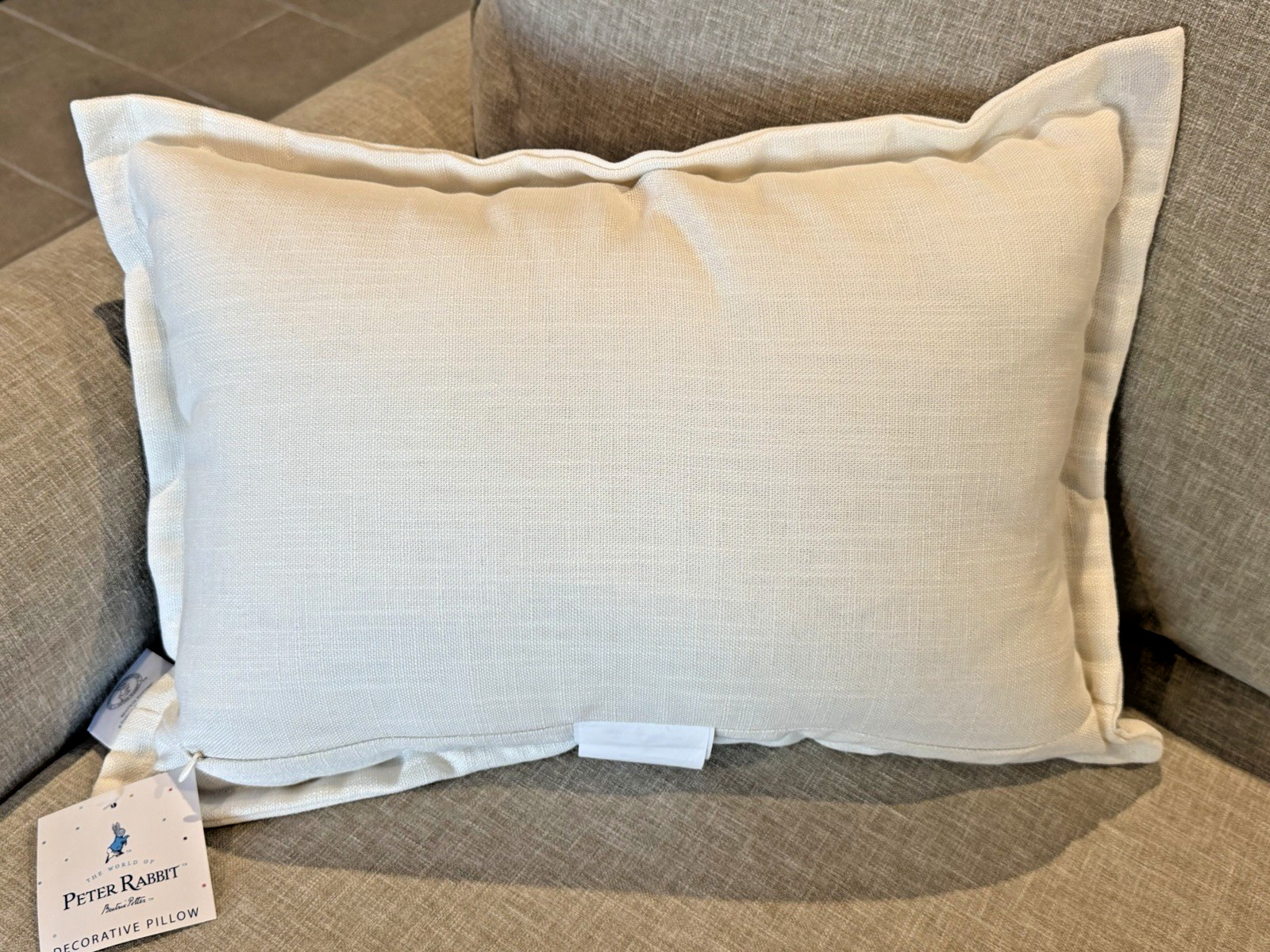 Beatrix Potter DECORATIVE PILLOW (14" x 20") PETER RABBIT IN THE GARDEN - NEW