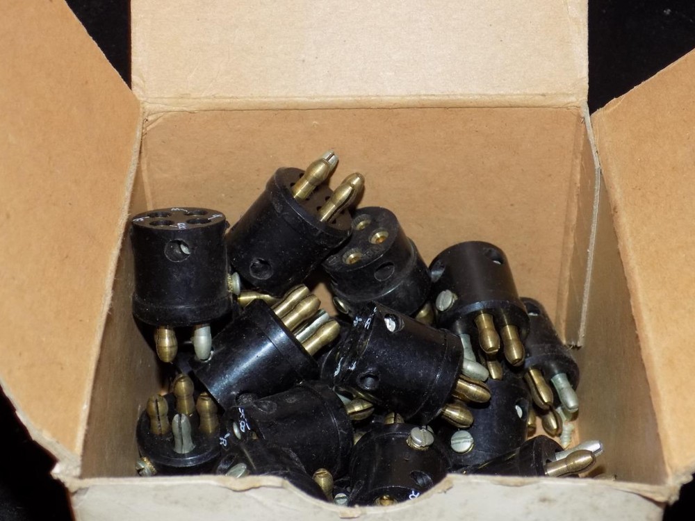 BWP M-3010 Socket Interior (Box of 28)